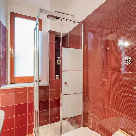 Charming 2 Bed Flat A Few Steps From The Pantheon Apartament